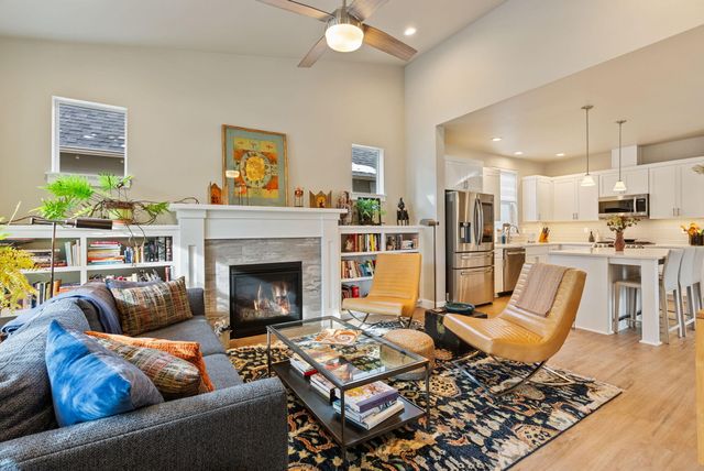 1078 E Black Butte Avenue, Sisters, OR 97759