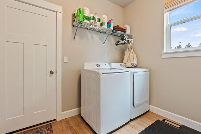 1078 E Black Butte Avenue, Sisters, OR 97759