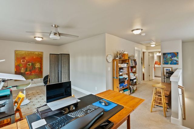 1078 E Black Butte Avenue, Sisters, OR 97759