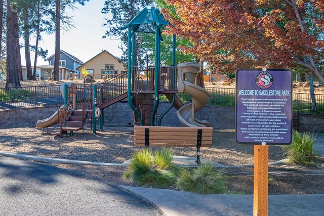 1078 E Black Butte Avenue, Sisters, OR 97759