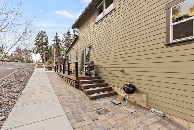 1078 E Black Butte Avenue, Sisters, OR 97759