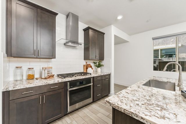 4156 Salt Point Way, Rancho Cordova, CA 95742