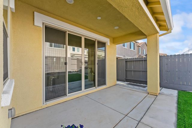 4156 Salt Point Way, Rancho Cordova, CA 95742