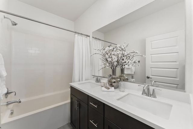 4156 Salt Point Way, Rancho Cordova, CA 95742