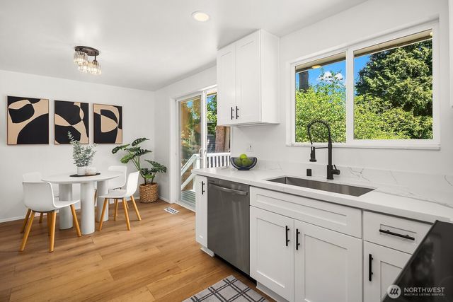 6314 126th Avenue SE, Bellevue, WA 98006