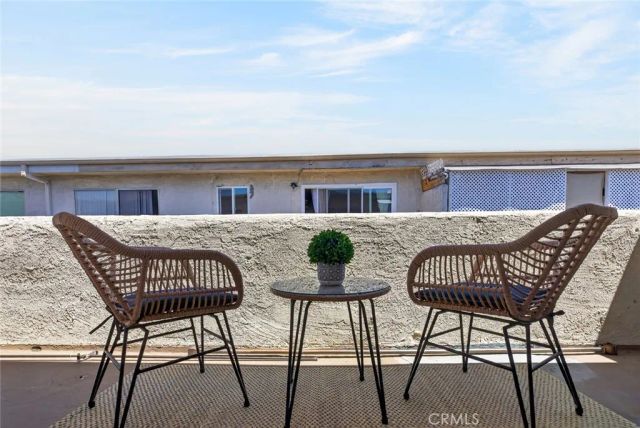 5412 Lindley Avenue 322, Encino, CA 91316