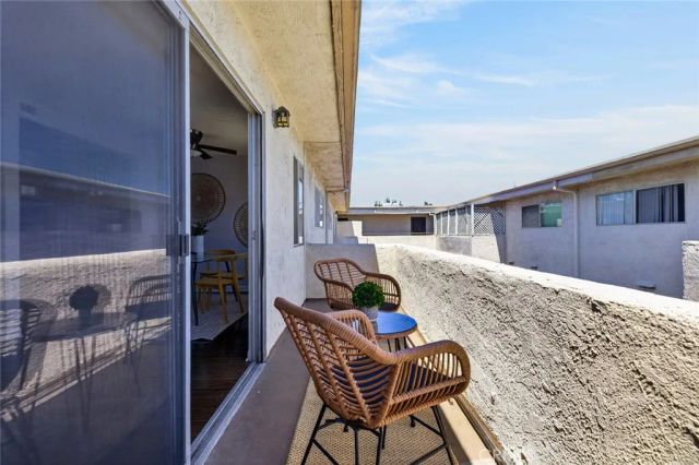 5412 Lindley Avenue 322, Encino, CA 91316