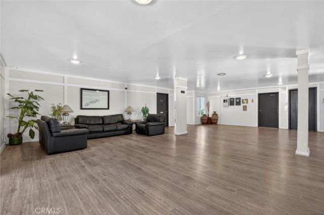 5412 Lindley Avenue 322, Encino, CA 91316