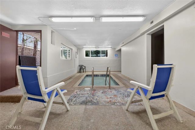 5412 Lindley Avenue 322, Encino, CA 91316