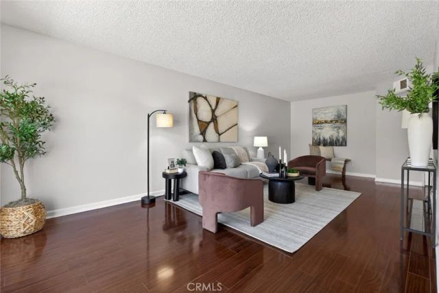 5412 Lindley Avenue 322, Encino, CA 91316