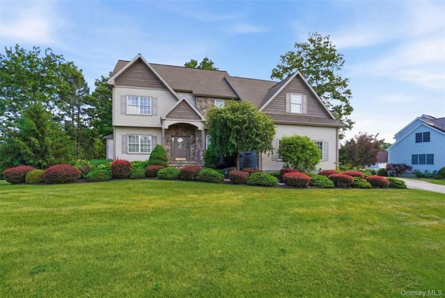 5 Albertanna Court, Hopewell Junction, NY 12533