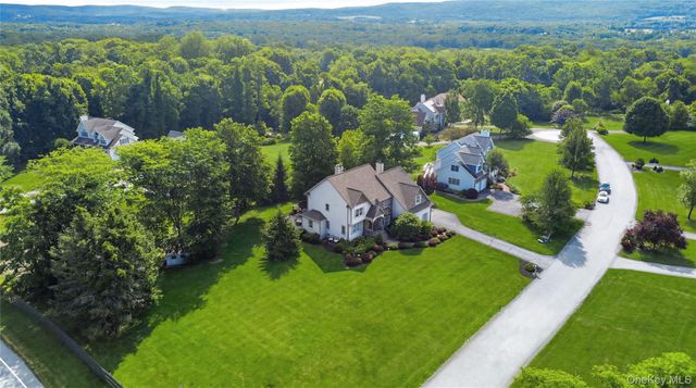 5 Albertanna Court, Hopewell Junction, NY 12533