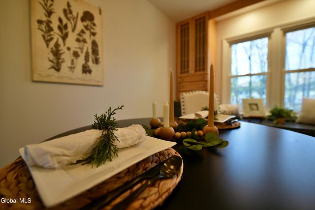 871 Maxwell Drive, Niskayuna, NY 12309