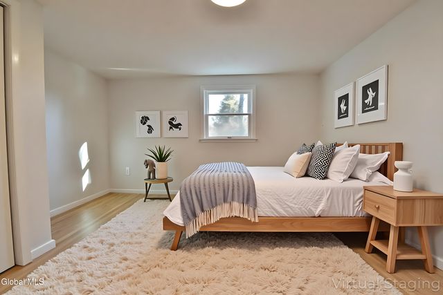 871 Maxwell Drive, Niskayuna, NY 12309