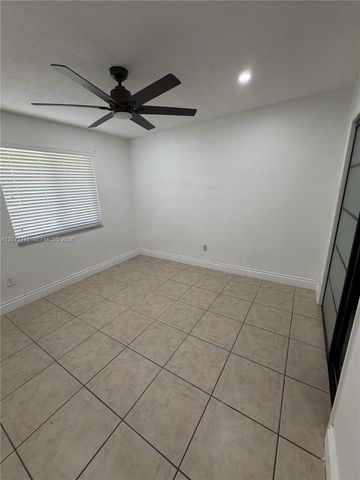 8867 SW 25th Street 8867, Miami, FL 33165