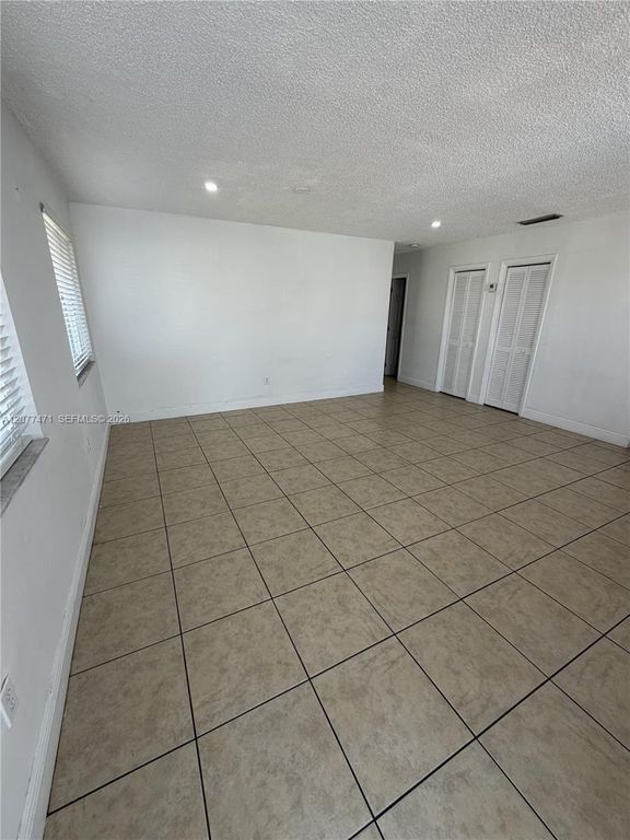 8867 SW 25th Street 8867, Miami, FL 33165