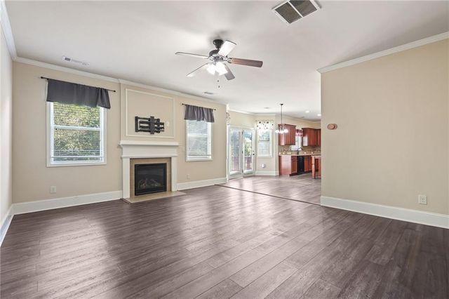 202 Inverness Avenue, Newnan, GA 30263