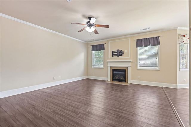 202 Inverness Avenue, Newnan, GA 30263