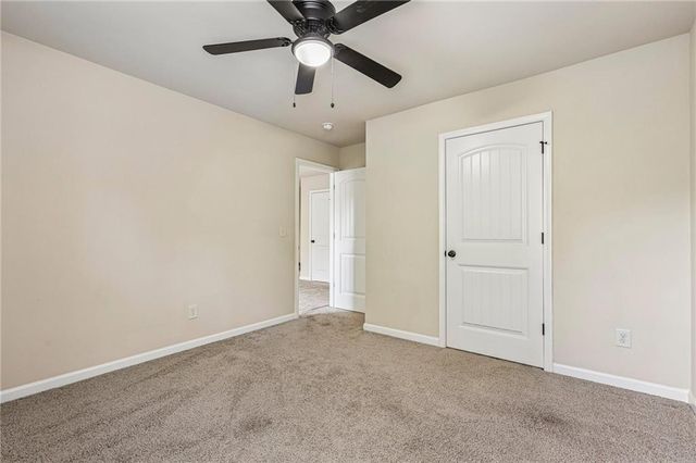 202 Inverness Avenue, Newnan, GA 30263