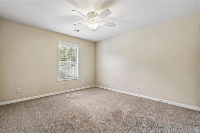202 Inverness Avenue, Newnan, GA 30263