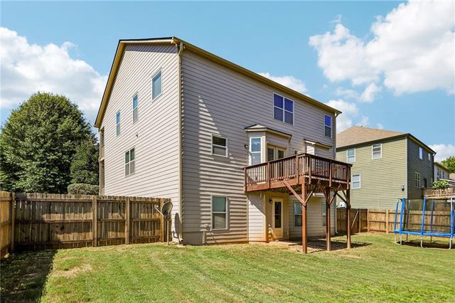 202 Inverness Avenue, Newnan, GA 30263