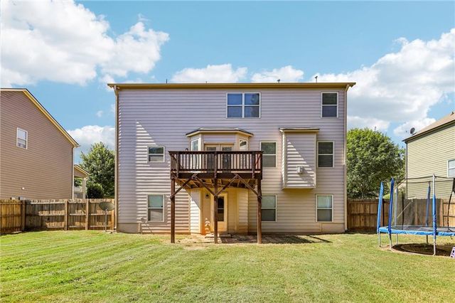 202 Inverness Avenue, Newnan, GA 30263