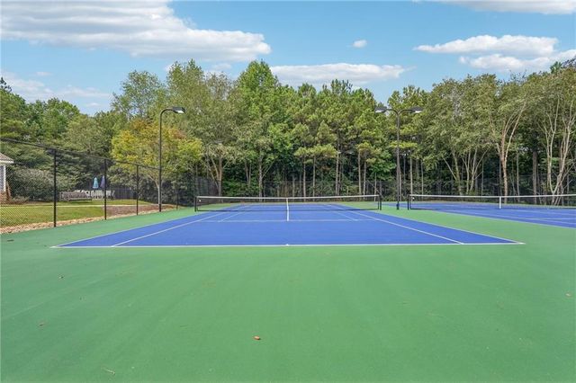 202 Inverness Avenue, Newnan, GA 30263