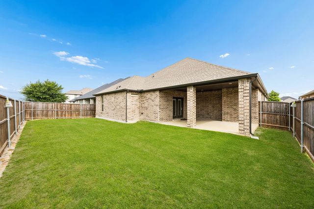 344 Cyprus Grove Drive, Lavon, TX 75166