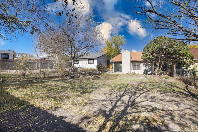 9646 Bratton, San Antonio, TX 78245