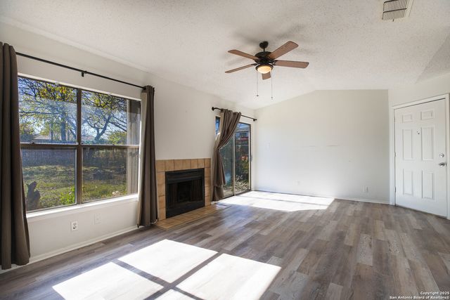 9646 Bratton, San Antonio, TX 78245