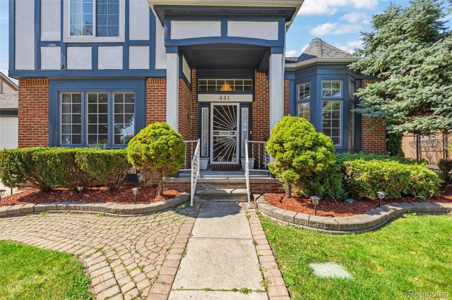 441 Parkview Drive Drive, Detroit, MI 48214