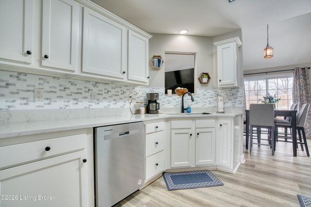 3078 Barlows Brook Rd, Shelbyville, KY 40065