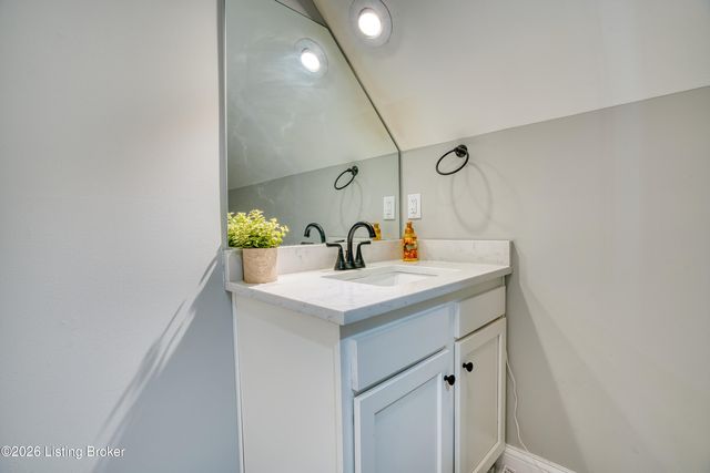 3078 Barlows Brook Rd, Shelbyville, KY 40065