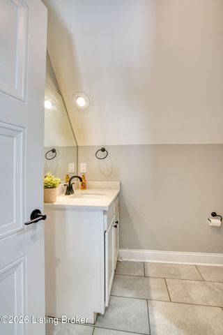 3078 Barlows Brook Rd, Shelbyville, KY 40065