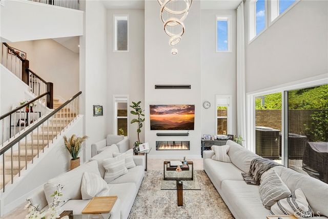 241 Burwood, Lake Forest, CA 92630