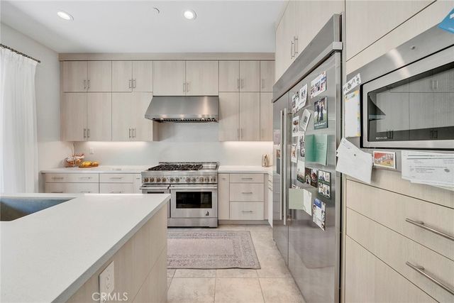 241 Burwood, Lake Forest, CA 92630