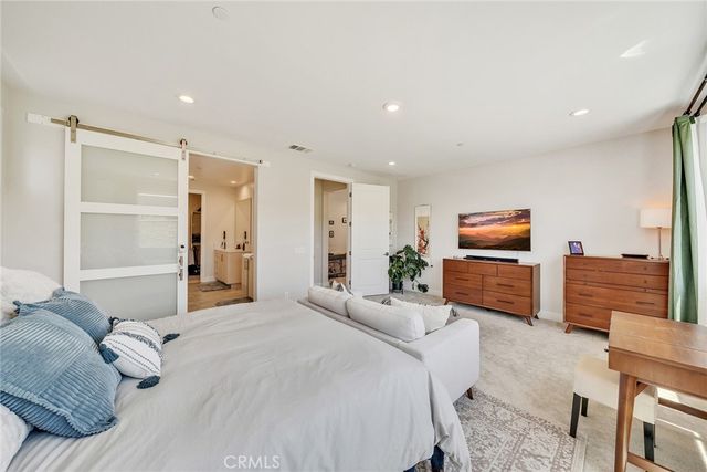 241 Burwood, Lake Forest, CA 92630