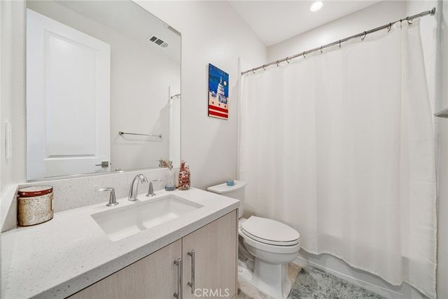 241 Burwood, Lake Forest, CA 92630