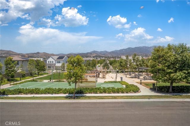 241 Burwood, Lake Forest, CA 92630