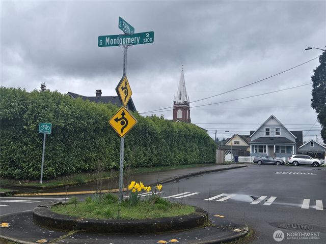 3251 S 58th, Tacoma, WA 98409