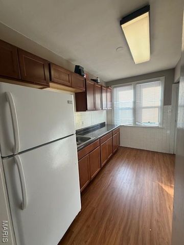 3816 W Main Street, Belleville, IL 62226