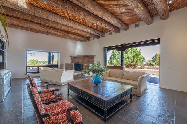 26 Estates Drive, Santa Fe, NM 87506