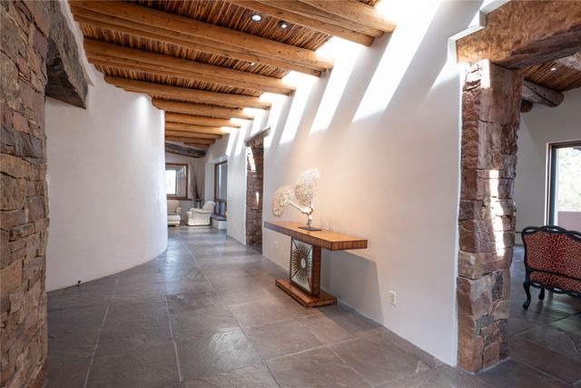 26 Estates Drive, Santa Fe, NM 87506