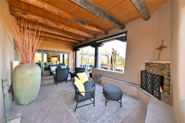 26 Estates Drive, Santa Fe, NM 87506