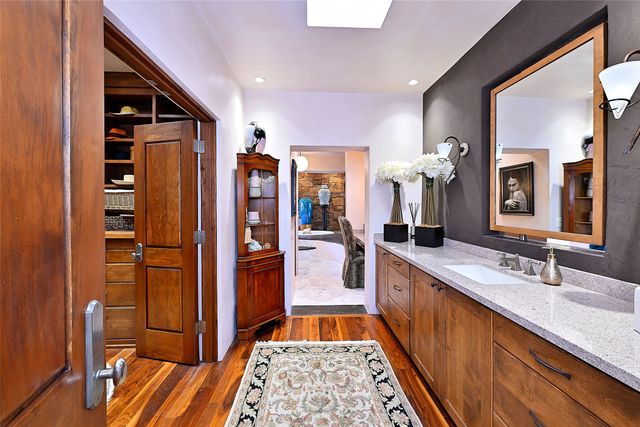 26 Estates Drive, Santa Fe, NM 87506