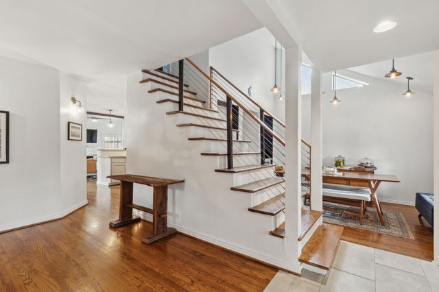 9427 Hobart Street, Dallas, TX 75218