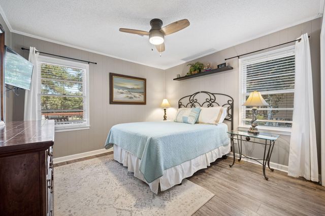 607 Portia Street, Edisto Island, SC 29438