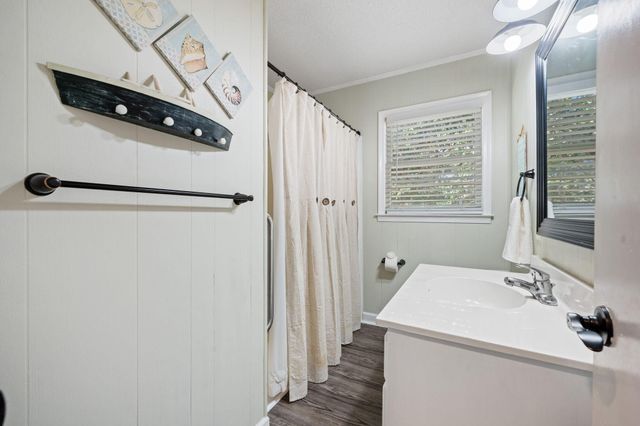 607 Portia Street, Edisto Island, SC 29438