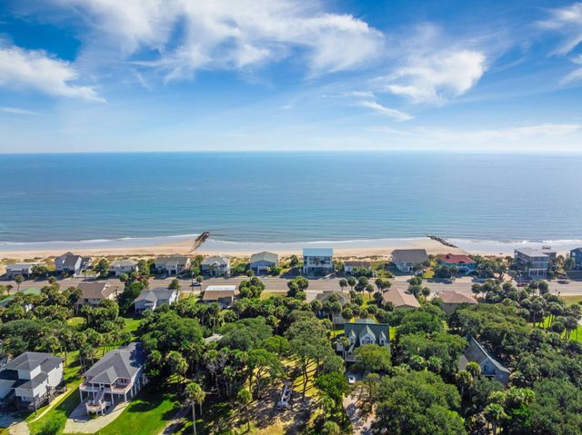 607 Portia Street, Edisto Island, SC 29438