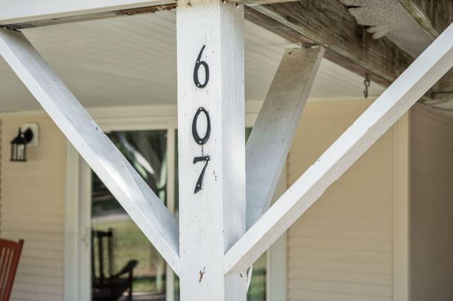 607 Portia Street, Edisto Island, SC 29438